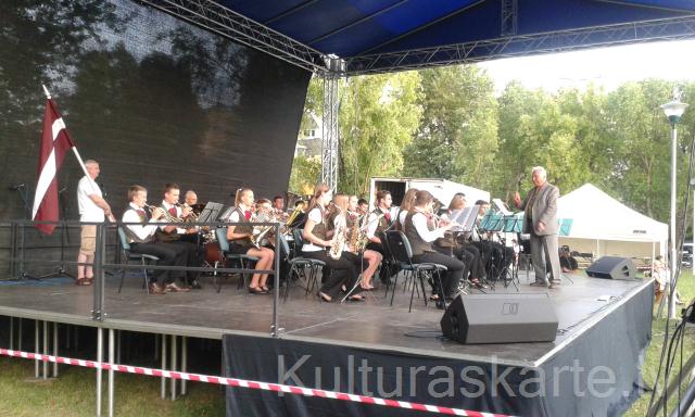 Festivālā Budapeštā 2014 jūlijā